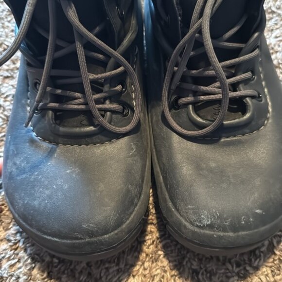 Crocs Suede Upper Lace Up Booties Womens Size 7 Mens Size 5 - Picture 4 of 6